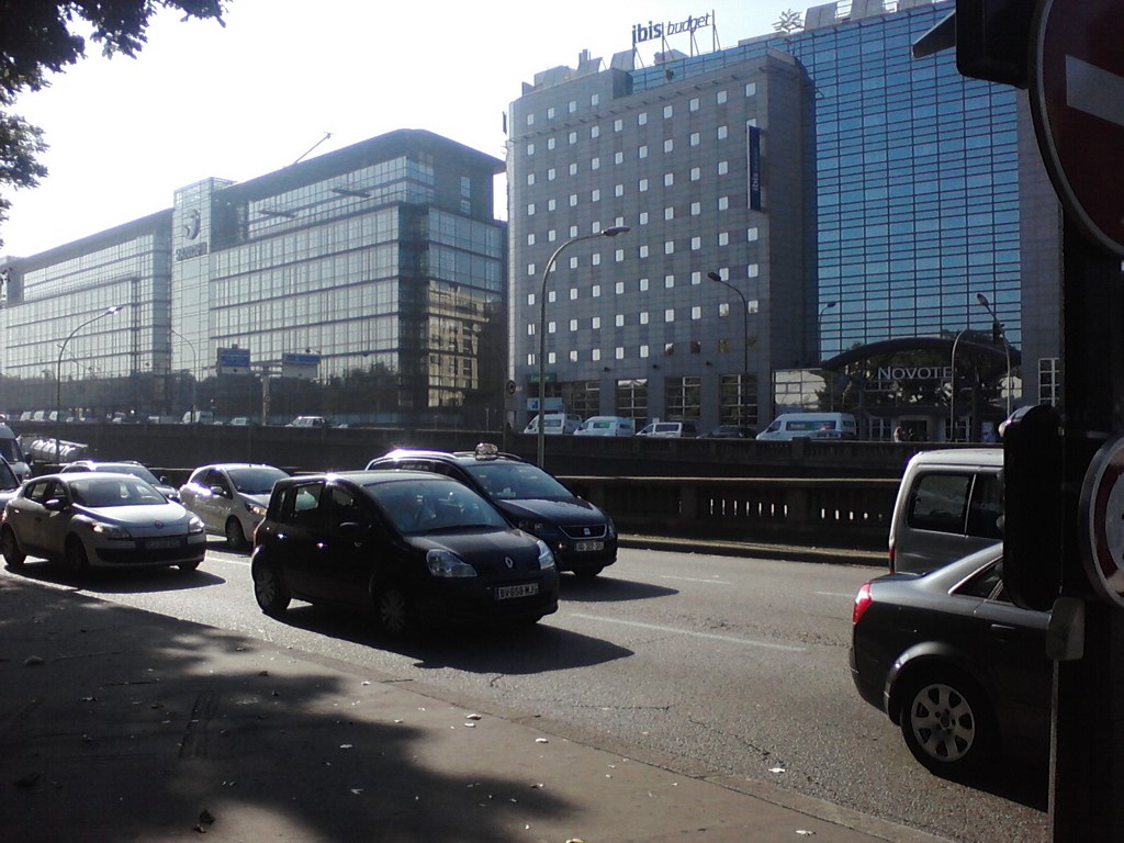 Christopher Greaves PARIS_0916141024-00.jpg