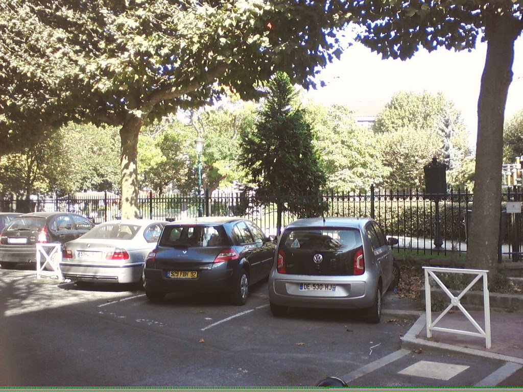 Christopher Greaves PARIS_0916141119-00.jpg