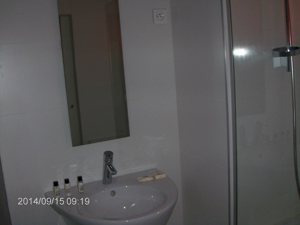 Christopher Greaves PARIS_HPIM7876.JPG