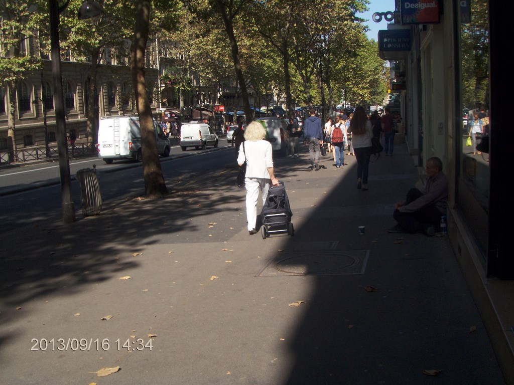 Christopher Greaves PARIS_HPIM7914.JPG