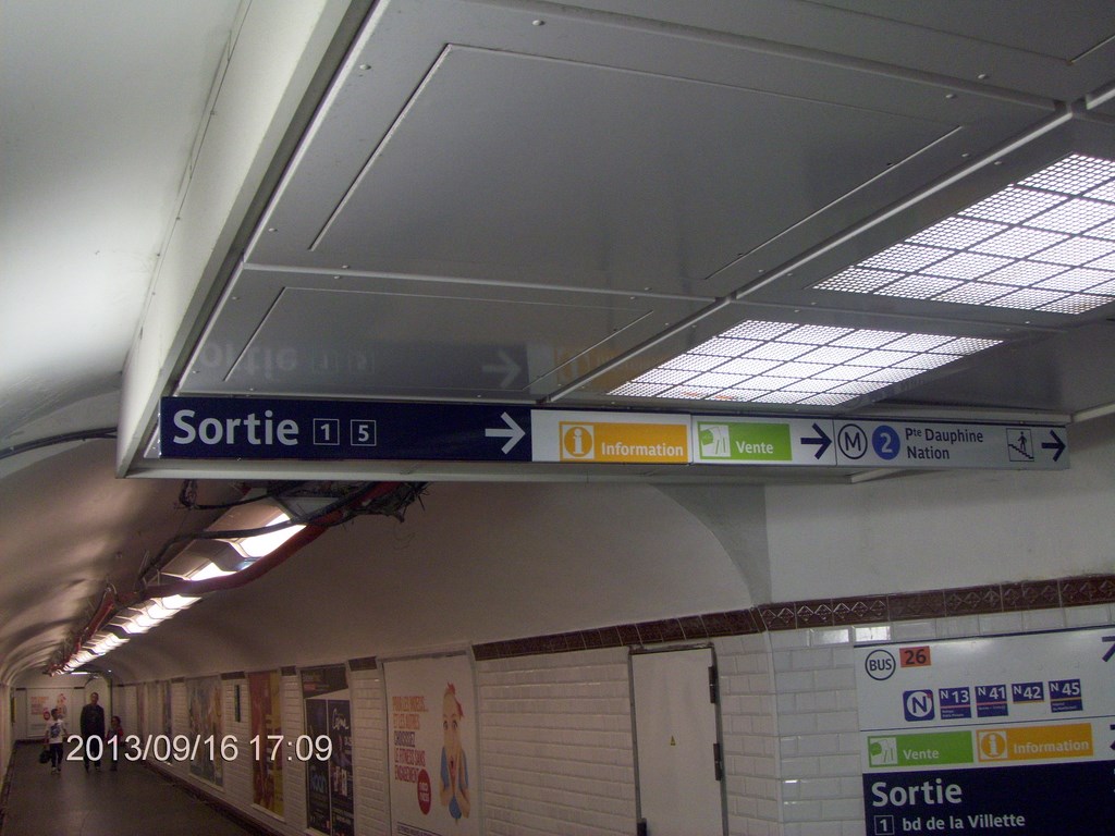 Christopher Greaves PARIS_HPIM7944.JPG