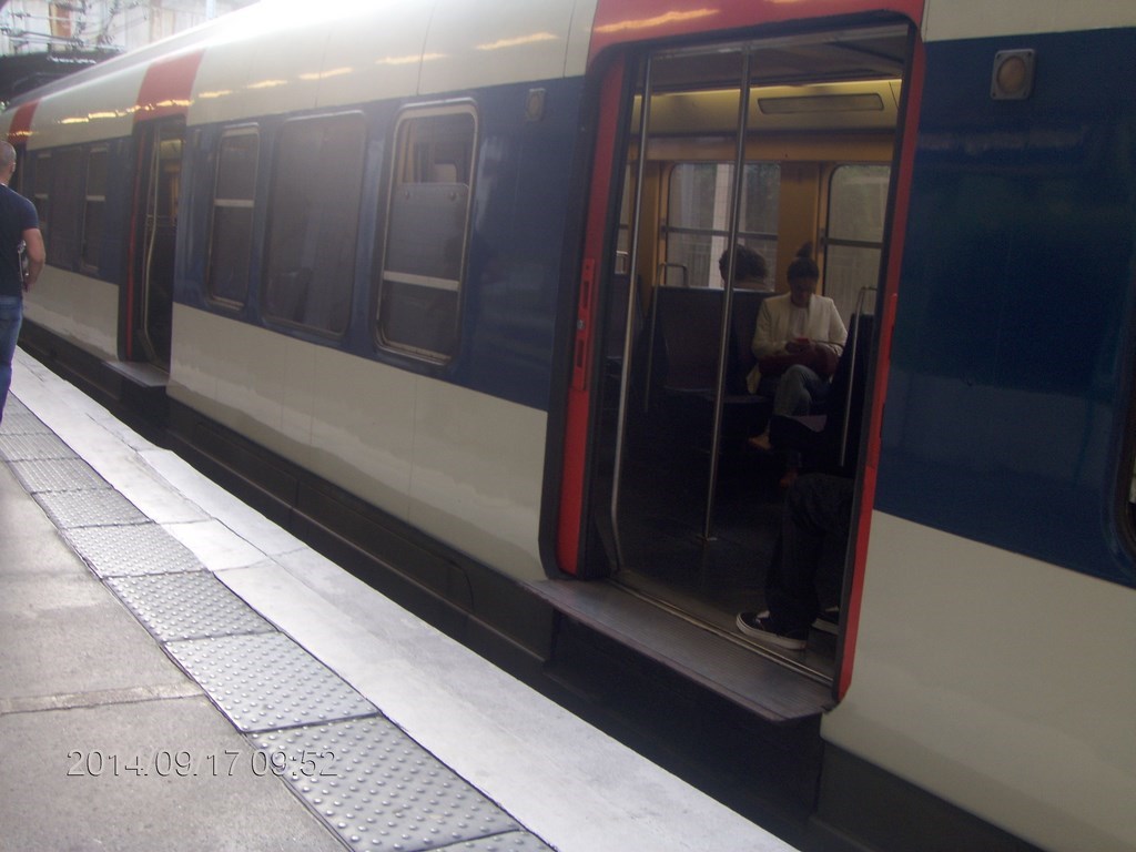 Christopher Greaves Paris_HPIM7958.JPG
