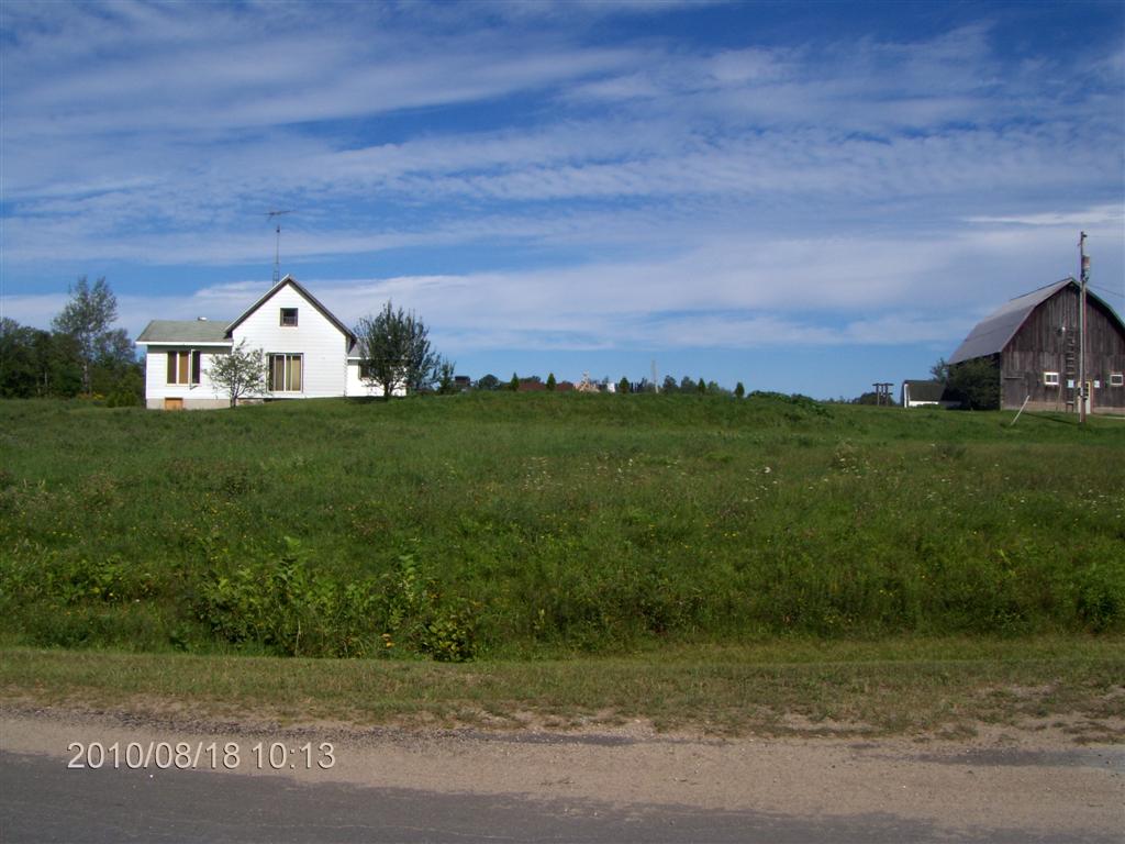 Christopher Greaves SparrowLakeDrive_HPIM2704.JPG