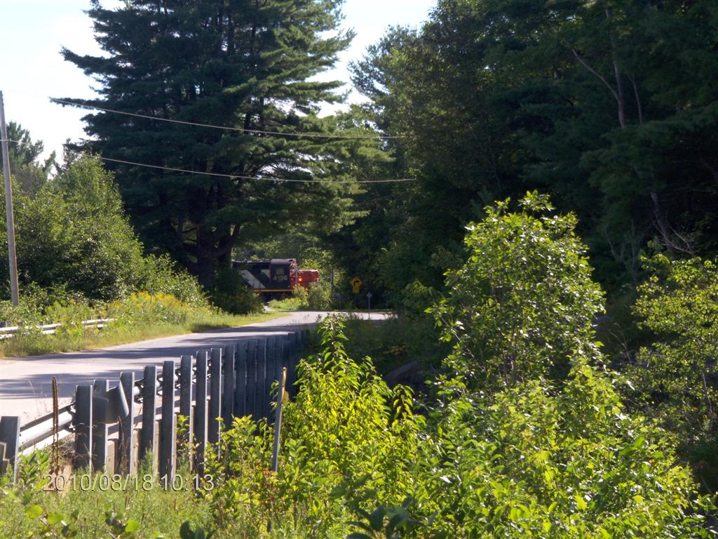 Christopher Greaves SparrowLakeDrive_HPIM2706.JPG