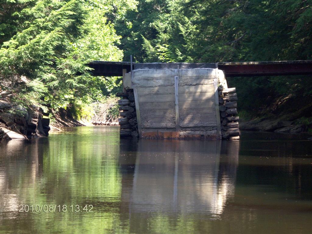 Christopher Greaves SparrowLakeDrive_HPIM2761.JPG
