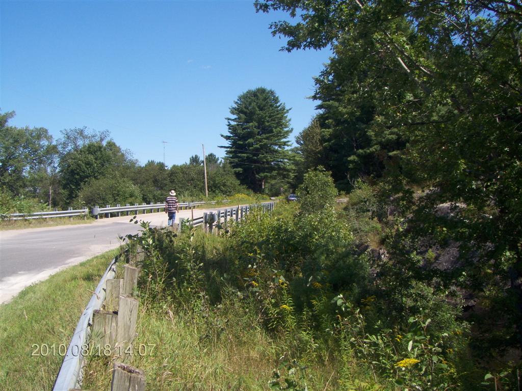 Christopher Greaves SparrowLakeDrive_HPIM2766.JPG